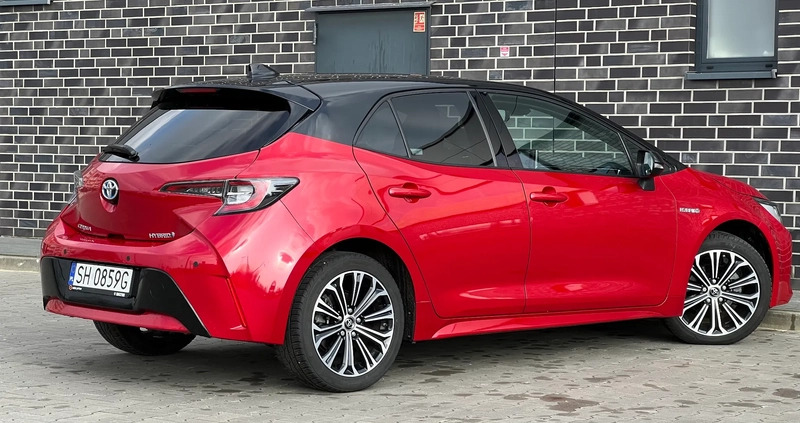 Toyota Corolla cena 84900 przebieg: 89000, rok produkcji 2019 z Szklarska Poręba małe 667